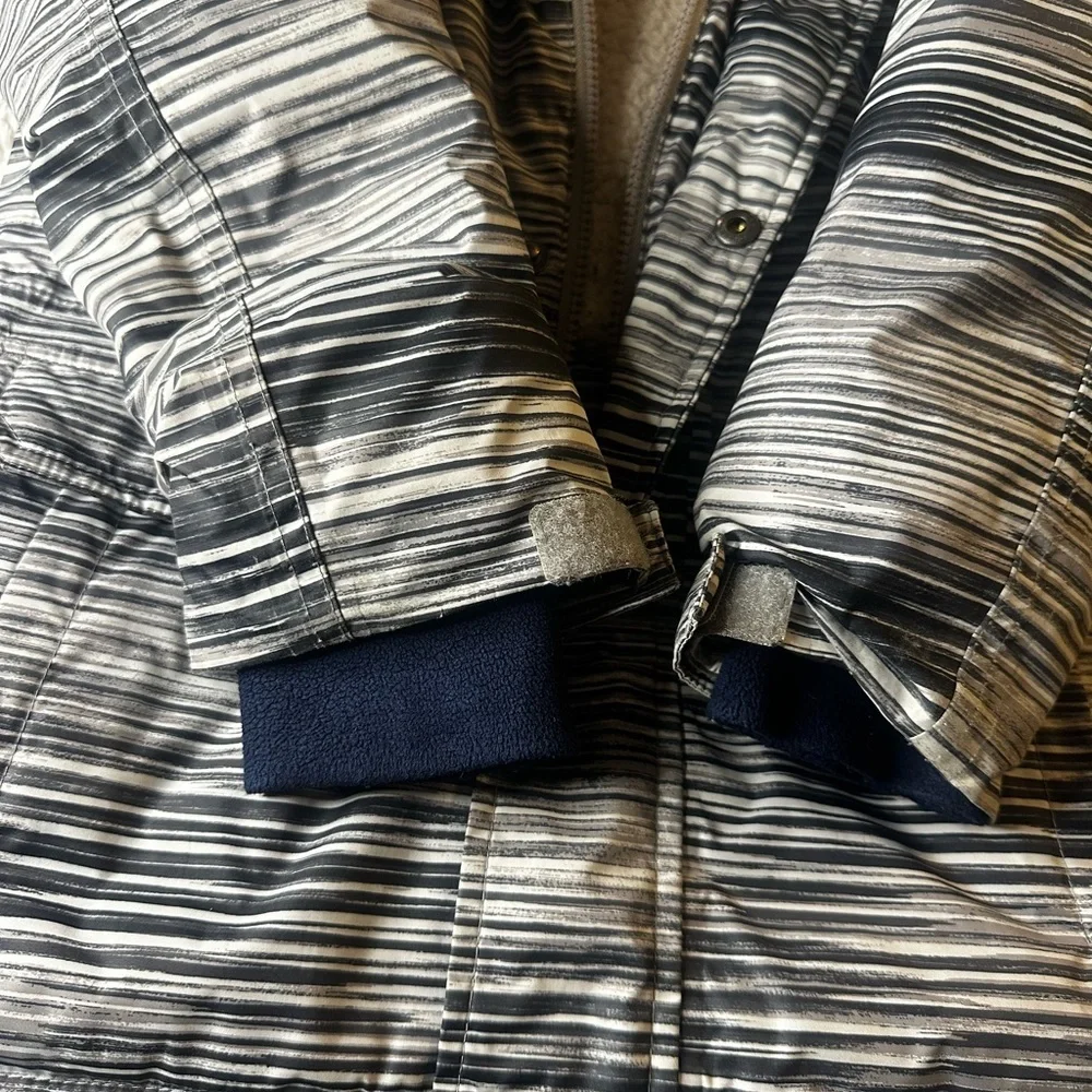 Lands' End Kids Striped Puffer Jacket - Black and Gray